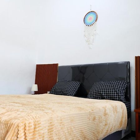Pondok Dete Guesthouse Sanur Екстериор снимка