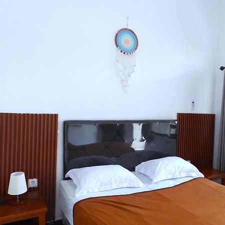 Pondok Dete Guesthouse Sanur Екстериор снимка