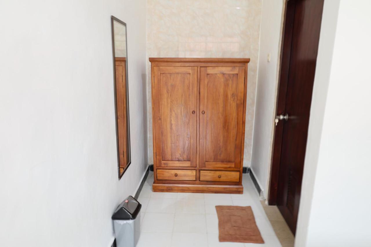 Pondok Dete Guesthouse Sanur Екстериор снимка