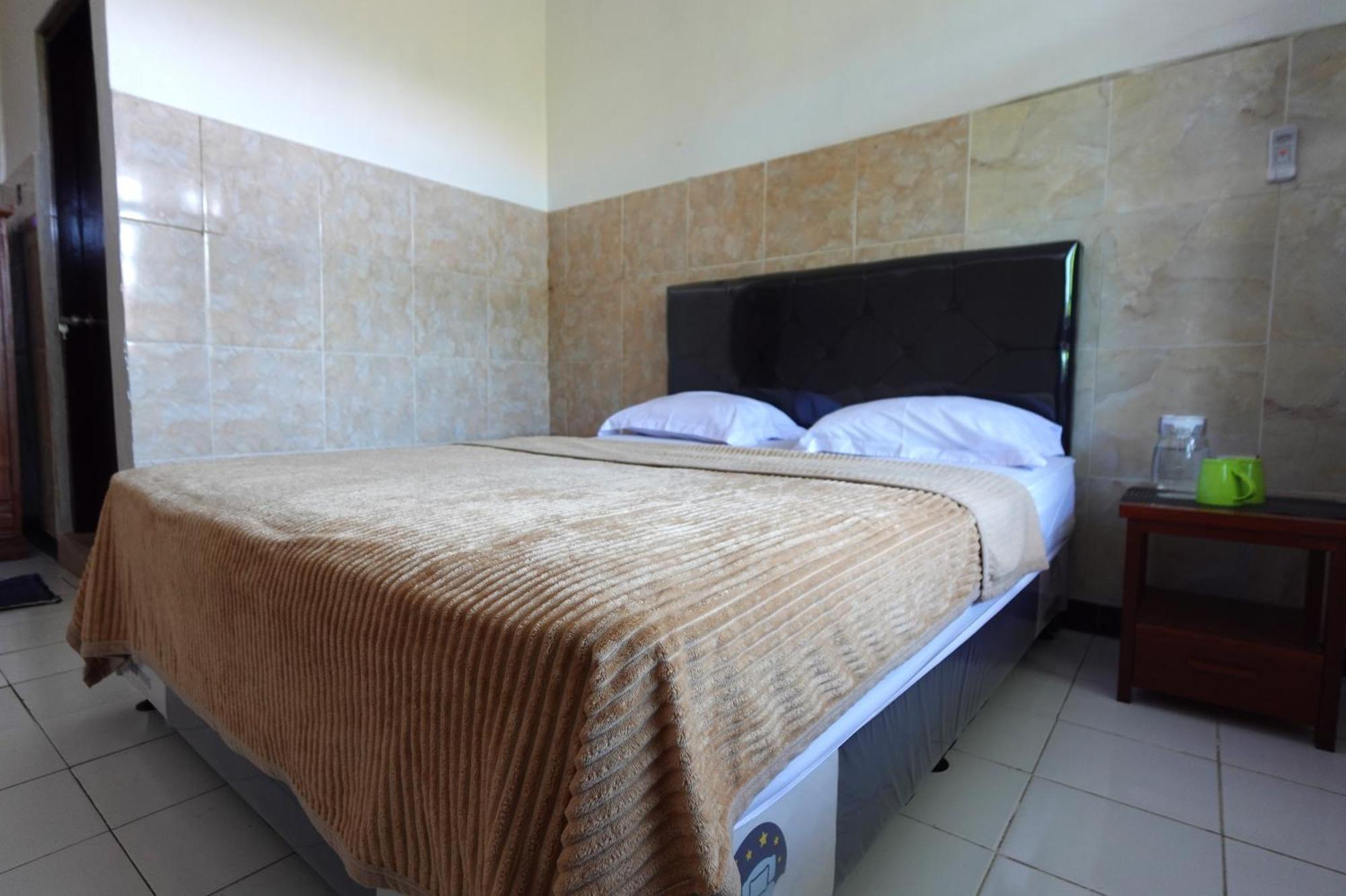 Pondok Dete Guesthouse Sanur Екстериор снимка